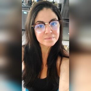 Meet your Posher, Shari